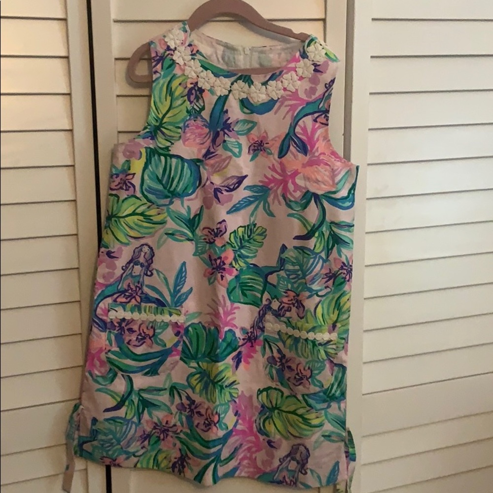 Girls dress